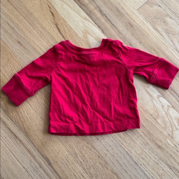 Hanna Andersson Cherry Red Infant Shirt - Picture 3 of 3
